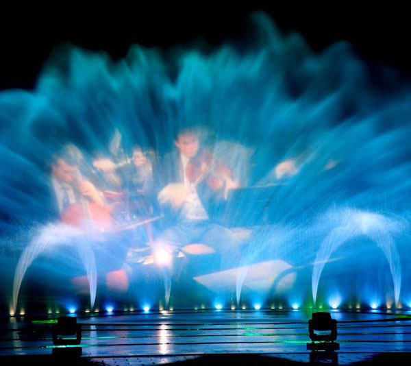 Digital Water Curtain Is One Kind Of Musical Fountain