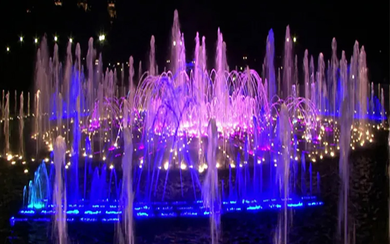 How does a Musical Dancing Fountain Work