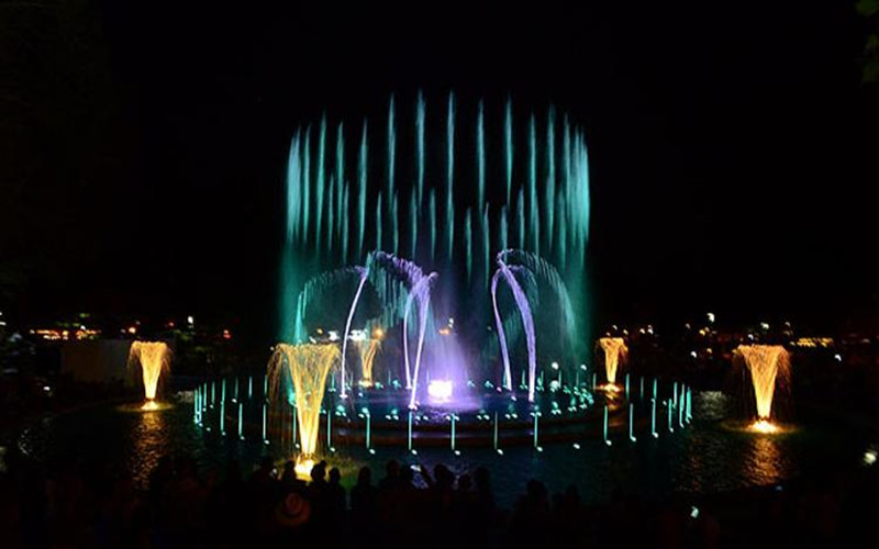 How to design music fountain