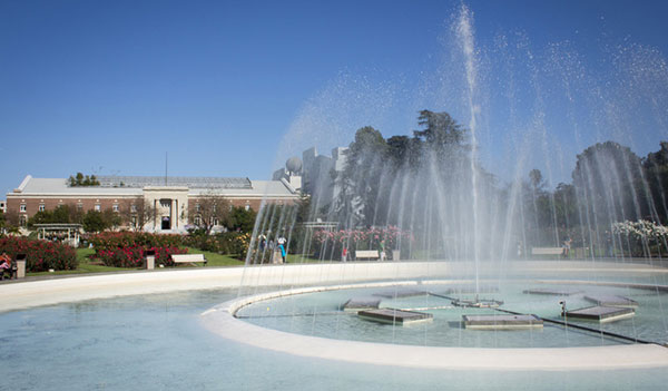 Mulholland Memorial Musical Fountain