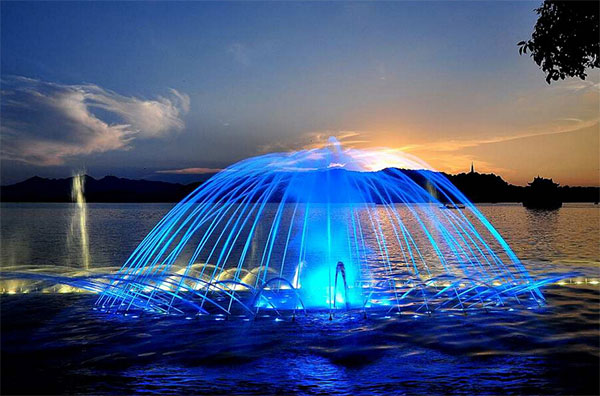 Music Fountain In West Lake