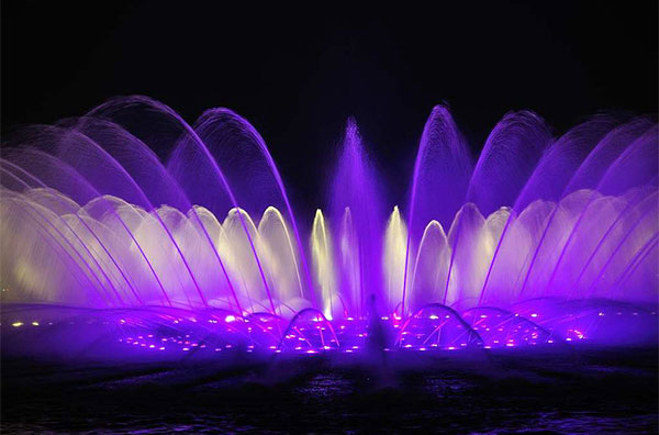 Music Fountain In West Lake