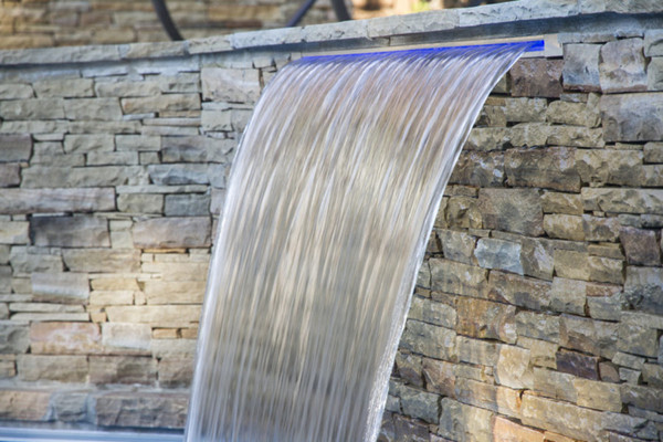 The Mechanics of Wall Fountains