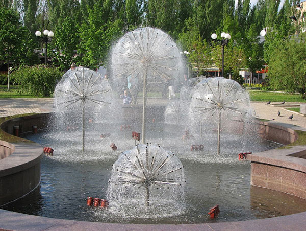 The Symbolic Meaning of a Water Musical Fountain
