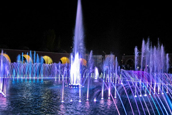 Water music fountain