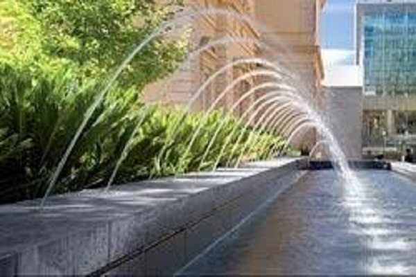 Wave fountain is one of the interesting existence of landscape