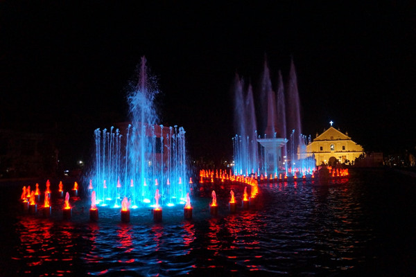 What are the factors of music fountain design