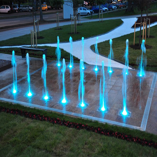 Dry Deck Fountain