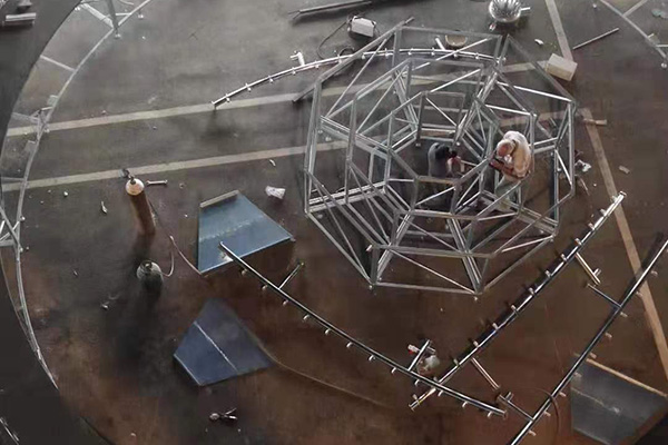 Large music fountain In Shanghai Installation